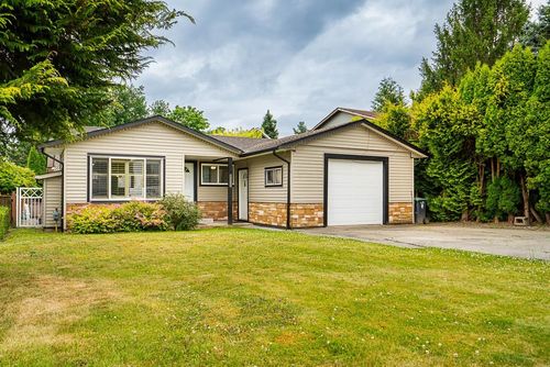 26440 28a Ave, Aldergrove, BC, V4W3A8 | Card Image