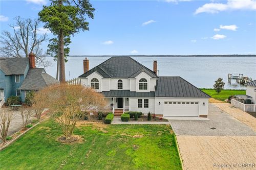 217 Kilmer Point Dr, Urbanna, VA, 23175-2137 | Card Image