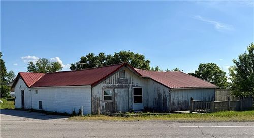 11990 Highway N, Orrick, MO, 64077-8143 | Card Image