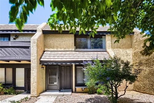3249 Liahona Way, Las Vegas, NV, 89121-5713 | Card Image