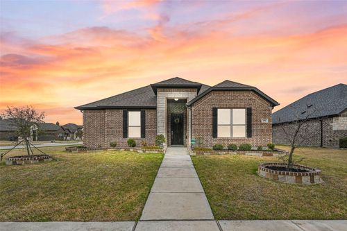 196 Lady Bird Ln, Waxahachie, TX, 75165-1681 | Card Image