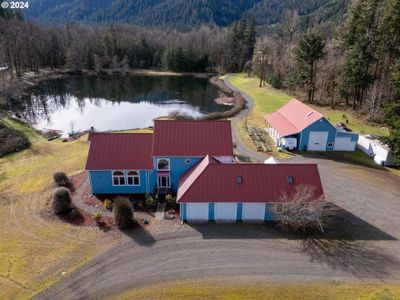 46450 Westfir Rd, House other with 3 bedrooms, 2 bathrooms and 4 parking in Westfir OR | Image 3