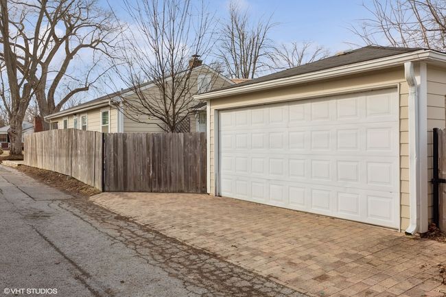 912 Cambridge Ln, House other with 3 bedrooms, 2 bathrooms and 2 parking in Wilmette IL | Image 31