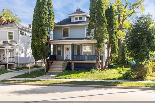 100 W Division Street, Fond Du Lac, WI, 54935 | Card Image