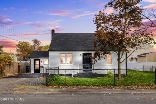 116 Hudson Ave, Hazlet Township, NJ, 07734-3266 | Card Image