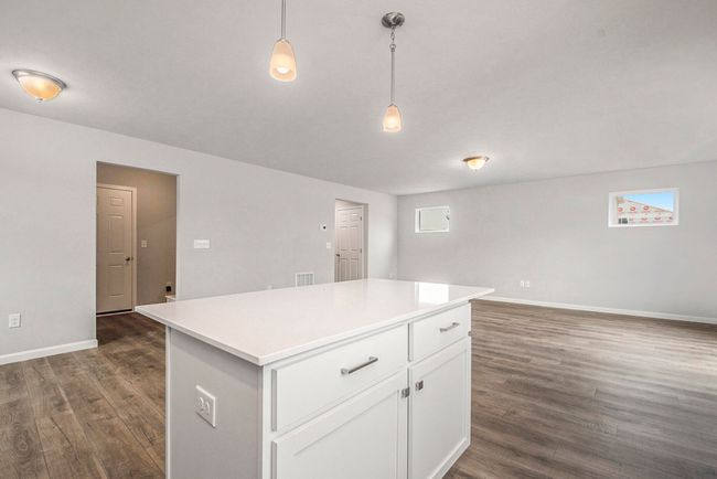 ELA005-i1910-Kitchen3 | Image 8