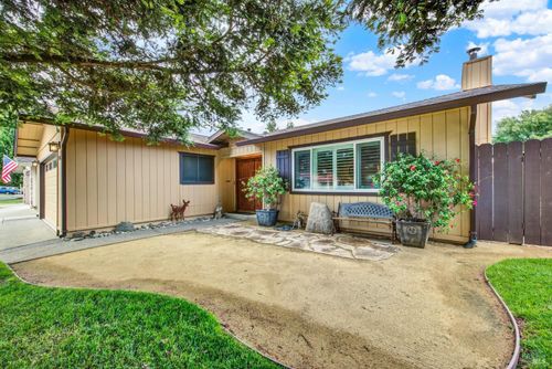 1000 Weyand Way, Dixon, CA, 95620 | Card Image