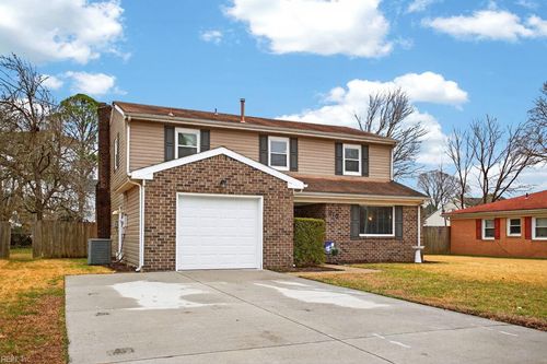 216 S Newtown Rd, Virginia Beach, VA, 23462-3905 | Card Image