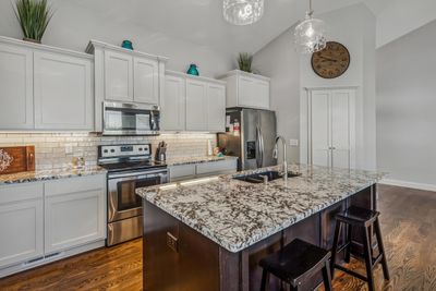 Kitchen with granite countertops | Image 2