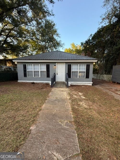 331 Walton Street W, Milledgeville, GA, 31061 | Card Image