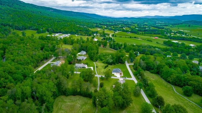 19 Lower Brow Rd, House other with 5 bedrooms, 4 bathrooms and null parking in Dunlap TN | Image 67