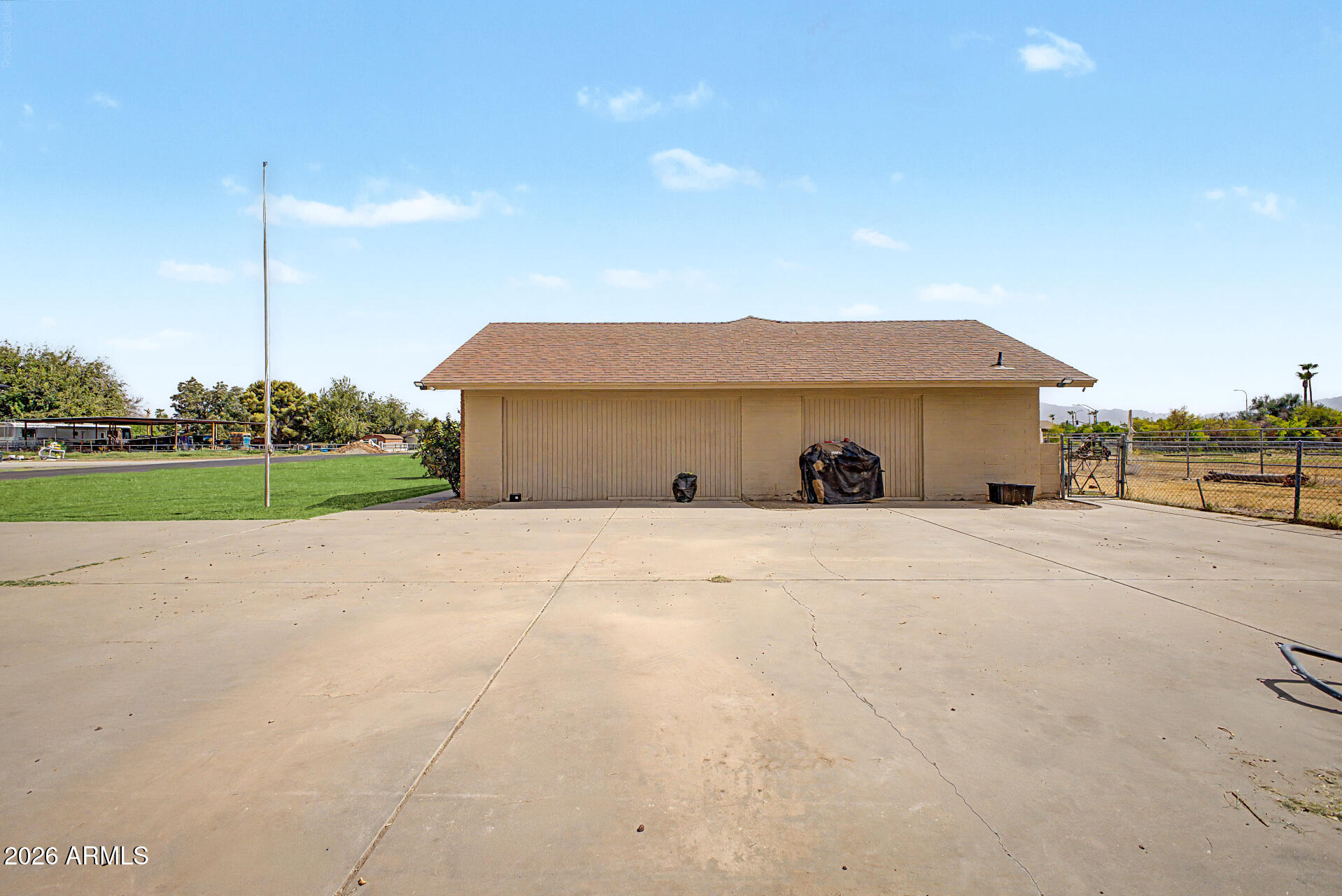 Residential in Laveen 3