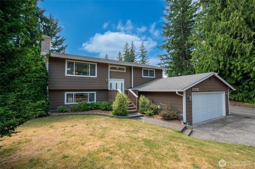 9830 220th Pl Se, Snohomish, WA, 98296-7116 | Card Image