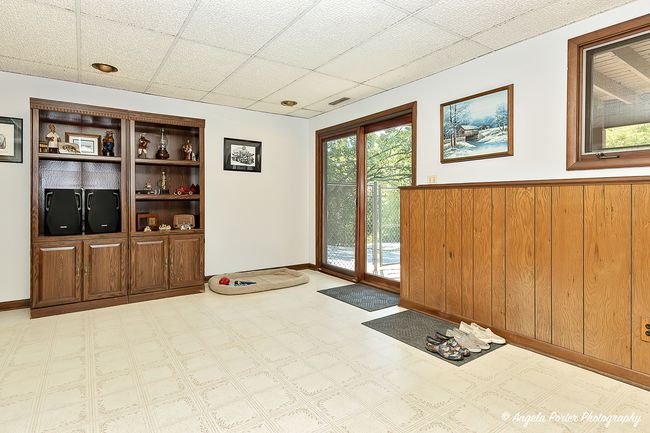 13703 Obrien Rd, House other with 3 bedrooms, 3 bathrooms and 2 parking in Hebron IL | Image 27