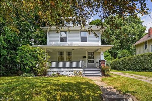 325 Pleasant Ave, Kent, OH, 44240-2345 | Card Image