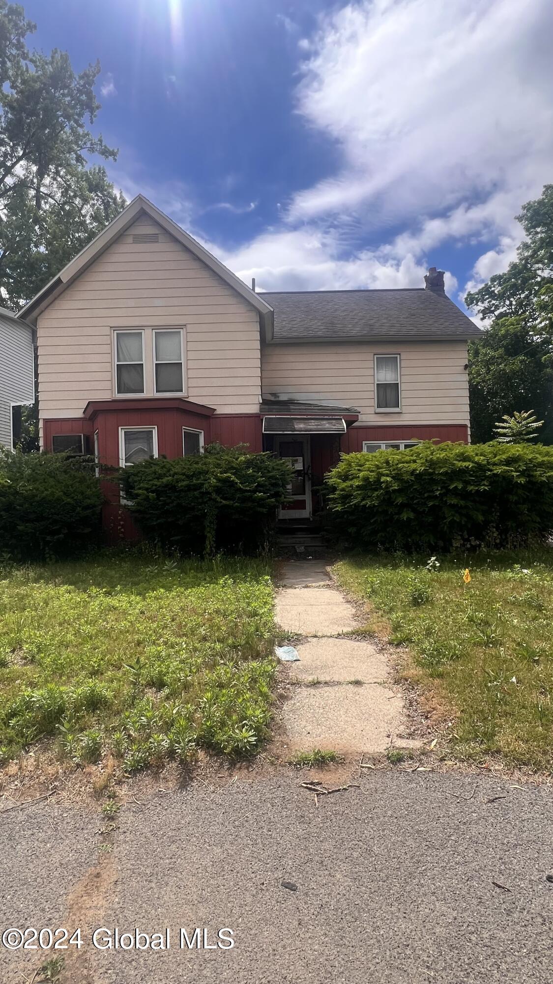 Helderberg Ave, Schenectady, NY 12306
