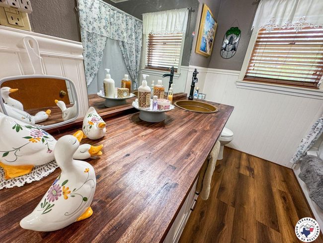1004 Hillcrest, House other with 3 bedrooms, 2 bathrooms and null parking in Linden TX | Image 19