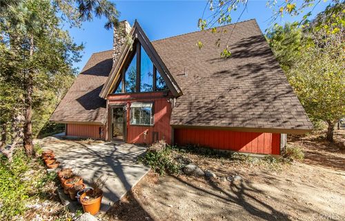 6392 Spruce Ave, Angelus Oaks, CA, 92305-9539 | Card Image