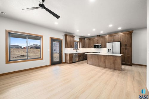 5419 W Vision Cir Circle, Sioux Falls, SD, 57107 | Card Image