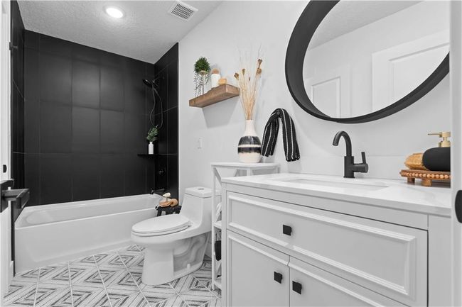1808 Sw 3 Rd St, House other with 4 bedrooms, 3 bathrooms and null parking in Lee's Summit MO | Image 17