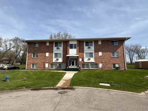 1110 Dorren Avenue, Waterloo, IA, 50701 | Card Image