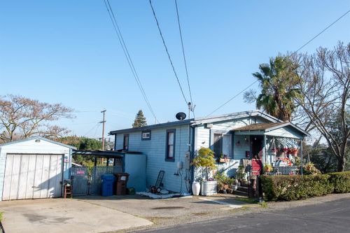 2547 Bella Vista Ave, Martinez, CA, 94553-3329 | Card Image