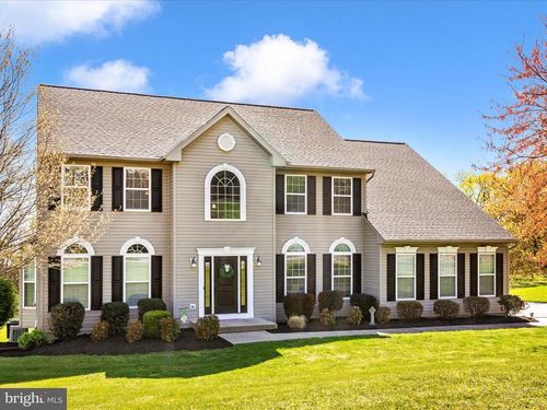 74 Drumwood Rd, MARTINSBURG, WV, 25403-7491 | Card Image