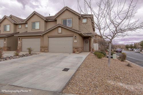 unit-44-1000 E Bluff View Dr, Washington, UT, 84780-8904 | Card Image