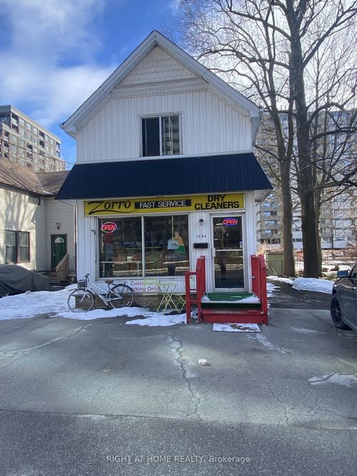 1286 Ontario St, Burlington, ON, L7S1E8 | Card Image