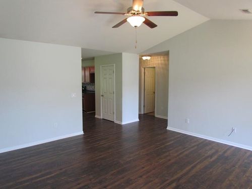 264 Walcott Dr, Lyman, SC, 29365-9260 | Card Image
