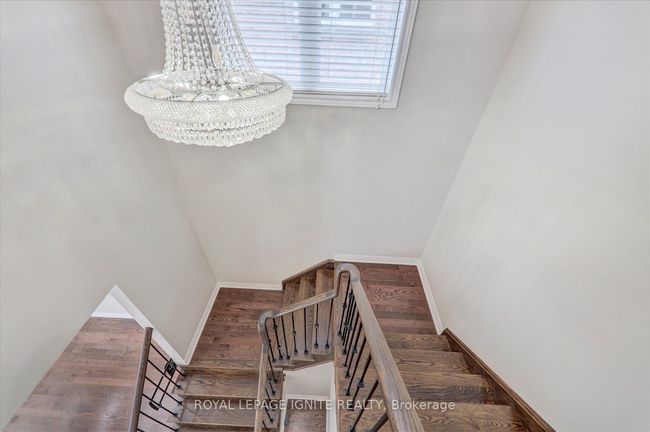 102 Garrardview St, House other with 4 bedrooms, 4 bathrooms and 2 parking in Ajax ON | Image 15