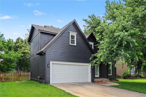 14059 W 147th Pl, Olathe, KS, 66062-8870 | Card Image