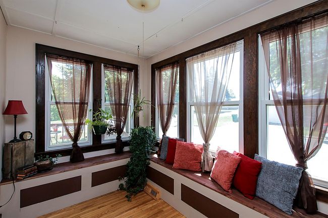 porch - side | Image 11