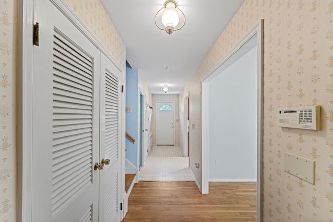 128 Walnut Tree Hill Rd, House other with 3 bedrooms, 2 bathrooms and 2 parking in Sandy Hook CT | Image 8