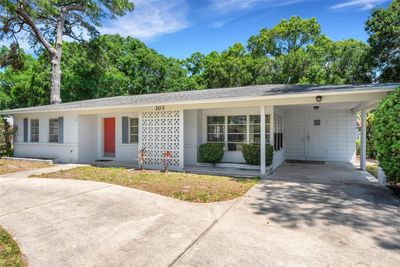 Front view with Circular Driveway | Image 2