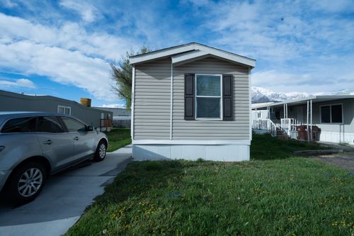 111-2491 N Highway 89, Pleasant View, UT, 84404-2684 | Card Image