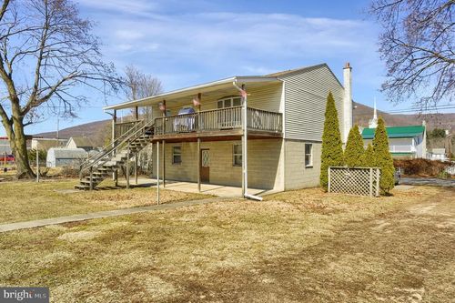 645-641 Main St, LYKENS, PA, 17048-1310 | Card Image