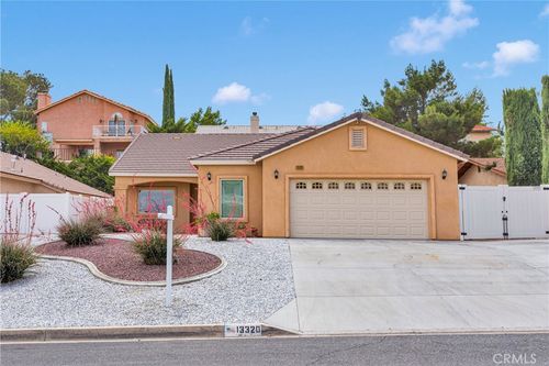 13320 Alta Vista Dr, Victorville, CA, 92395 | Card Image