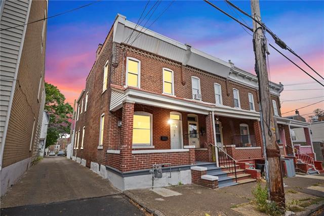 Chew St, Allentown, PA 18102