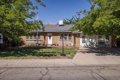 571 Mivida Dr, Moab, UT, 84532-2150 | Card Image