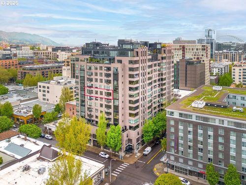 906-333 Nw 9th Ave, Portland, OR, 97209-3120 | Card Image