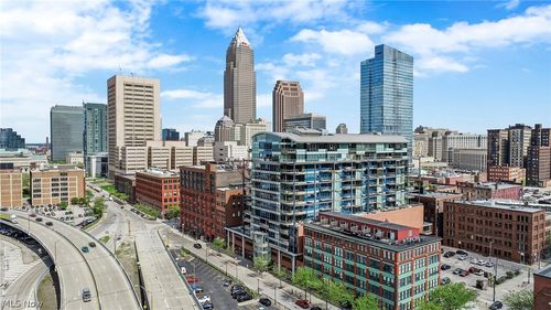 1110-701 W Lakeside Ave, Cleveland, OH, 44113-5519 | Card Image