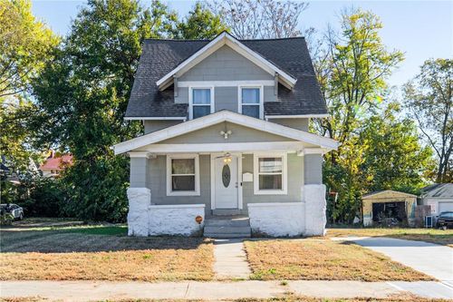 3335 Bales Ave, Kansas City, MO, 64128-2047 | Card Image