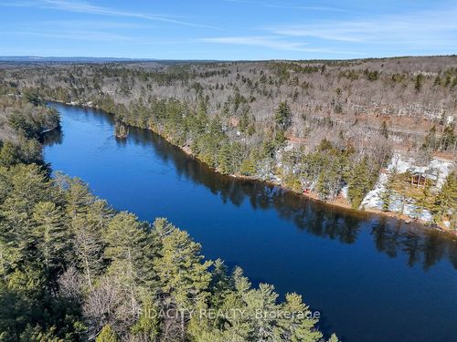 186 Fleming Dr, Burnstown, ON, K0J1G0 | Card Image