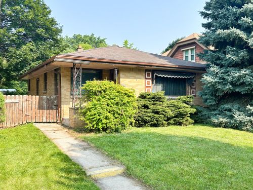 3387 S Howell Ave, Milwaukee, WI, 53207-2743 | Card Image