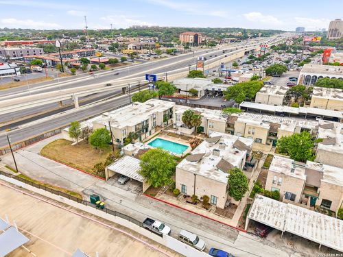 j3-9915 Powhatan, San Antonio, TX, 78230 | Card Image