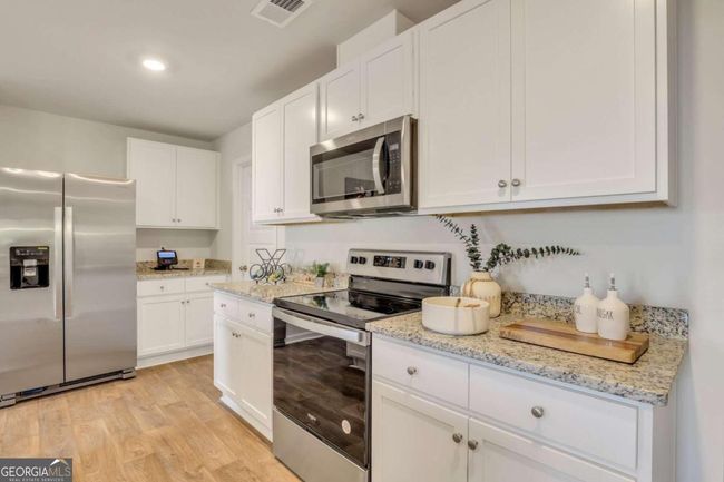 213 Cold Creek Loop, House other with 5 bedrooms, 3 bathrooms and null parking in Port Wentworth GA | Image 11