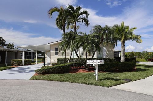 3820 Nimblewill Ct, Port St. Lucie, FL, 34952-3151 | Card Image