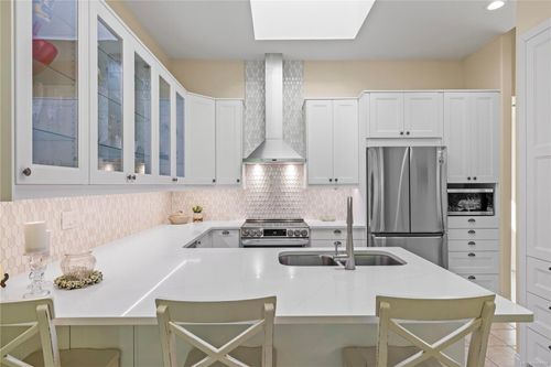 912 Lakes Blvd, French Creek, BC, V9P2P8 | Card Image