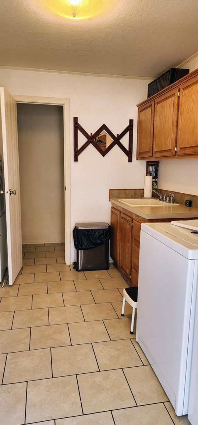AB-363-AND-495 - 1500 Sales Rd, Home with 0 bedrooms, 0 bathrooms and null parking in Mertzon TX | Image 20